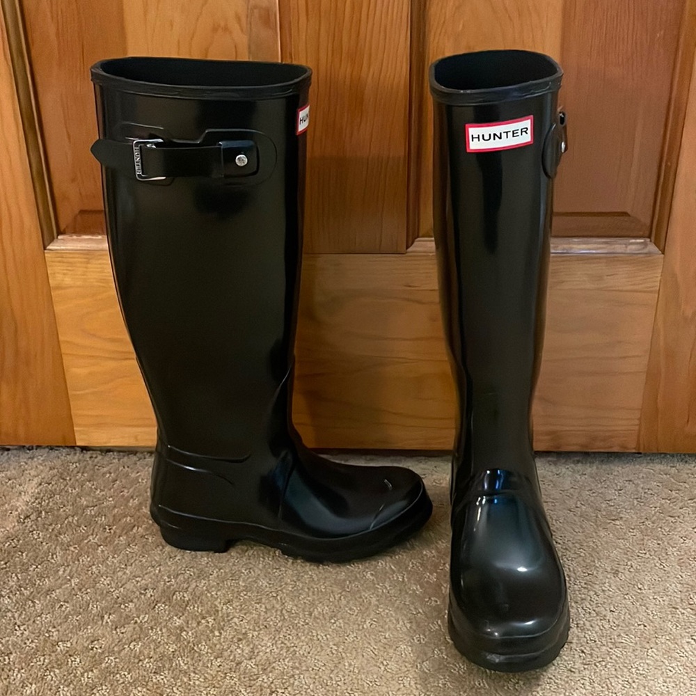 🌺LIKE NEW Hunter original tall rain boots size 5